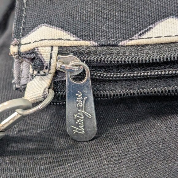 Black and White Thirty-one Crossbody - Picture 6 of 6